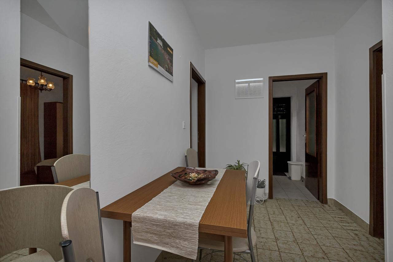 Apartmani Leona Makarska Exterior foto